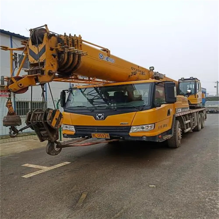 潜江经济开发区吊车出租保险：全面覆盖，安全无忧