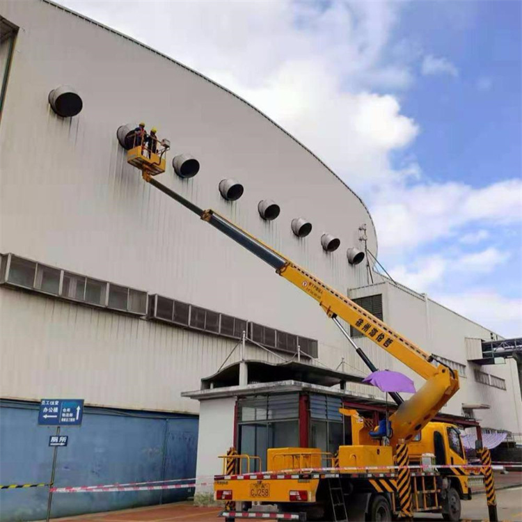 潜江经济开发区高空作业车出租服务：专业广告牌安装解决方案