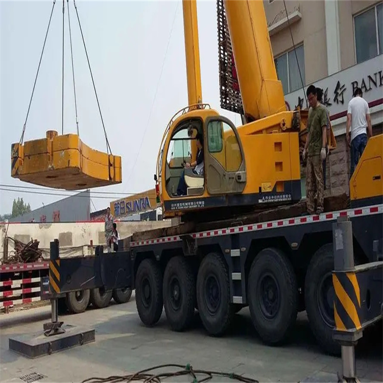 潜江经济开发区当地吊车出租|机器吊装|75吨|工厂搬迁服务